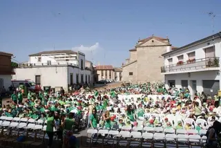 Más de 1.000 escolares bailan, danzan y se divierten con el Danzar de los Danzares