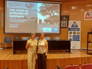 María Cortes Rodríguez y Mercedes Sánchez Barba, de la USAL 