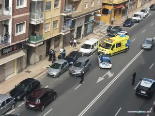 Un detenido en Comuneros tras arrancar de un mordisco un trozo de dedo a otro hombre