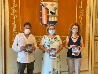 Fernando Castaño, Carmen Calvo y Ana Suárez