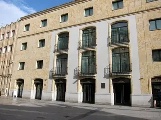 El Teatro Liceo se iluminará de rojo con motivo del Día Internacional de la Hemofilia