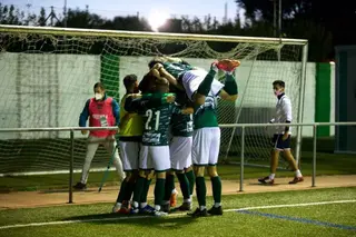 Gol de Giráldez al Navalcarnero FOTO CD GUIJUELO