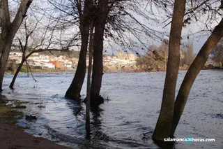 Crecida en Puente Congosto | Imagen de archivo Salamanca24horas