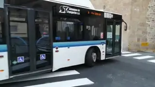 Imagen de un autobús urbano.