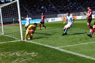 El Salamanca CF UDS rasca un empate ante la SD Compostela y mira ya a la fase de permanencia