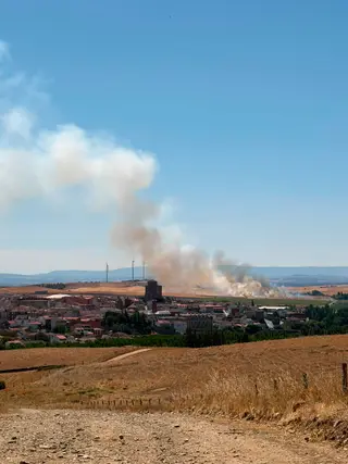 Bomberos de Alba de Tormes en el incendio forestal