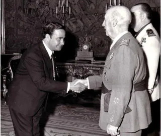 Otra Medalla de Oro a Franco que permanece vigente y desconocida, en Sabero