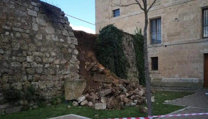 Se derrumba parte de la muralla de Ciudad Rodrigo. Foto Ayuntamiento de Ciudad Rodrigo