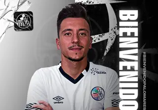 Foto de presentación de Dani Palomares con el Salamanca CF UDS