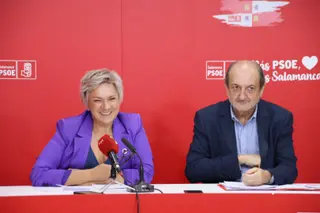 Elena Diego y Aquiles Magide, ofrecen una rueda de prensa donde abordarán importantes cuestiones sobre la actualidad política en Salamanca