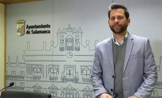 “Sobresaliente” para Ciudadanos, que se muestra como el “eje del balancín” del Consistorio