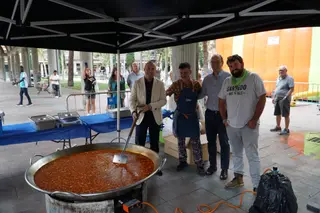 La Plaza de Barcelona se vuelca con las fiestas vecinales de la mano de ´Garrido Contigo'