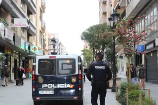 Policía Nacional calle Zamora