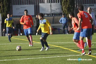Futbolmodesto isidorobenito espectaculos benitez sporting charro (6)