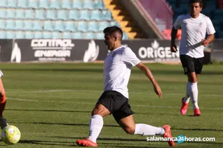 Telles, en el amistoso ante el Ciudad Rodrigo.