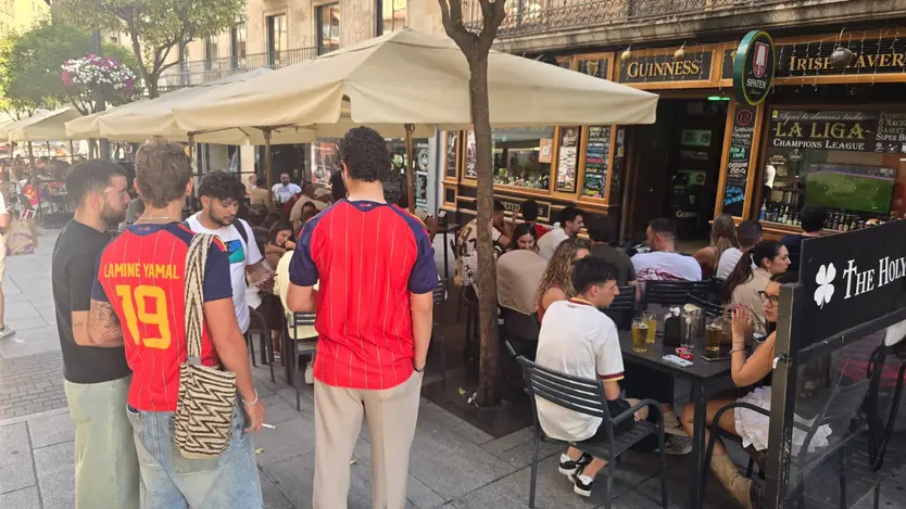 Terrazas En Salamanca Para Ver a La Roja En Su Empate Contra Cabo Verde