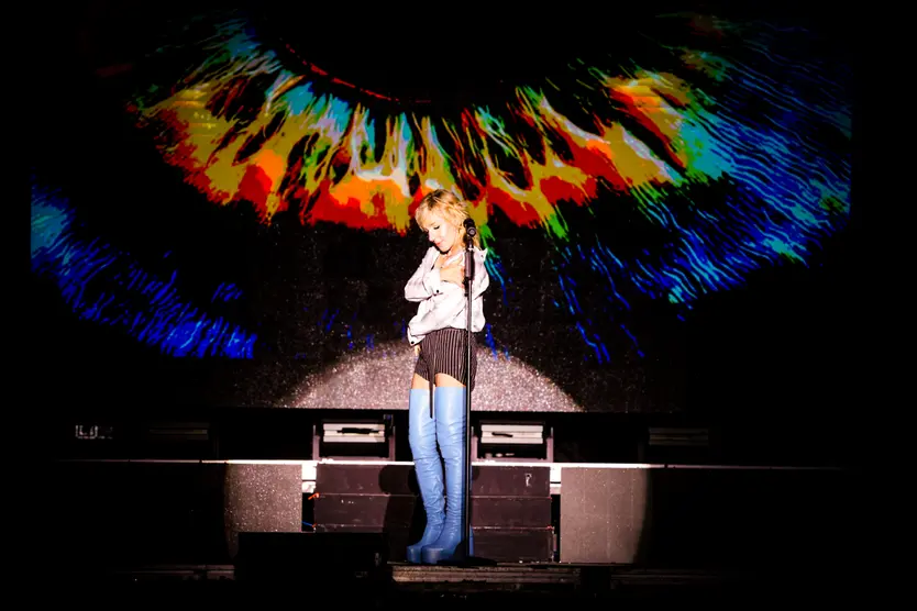 Ana Torroja actuando en uno de sus conciertos - Ana Torroja