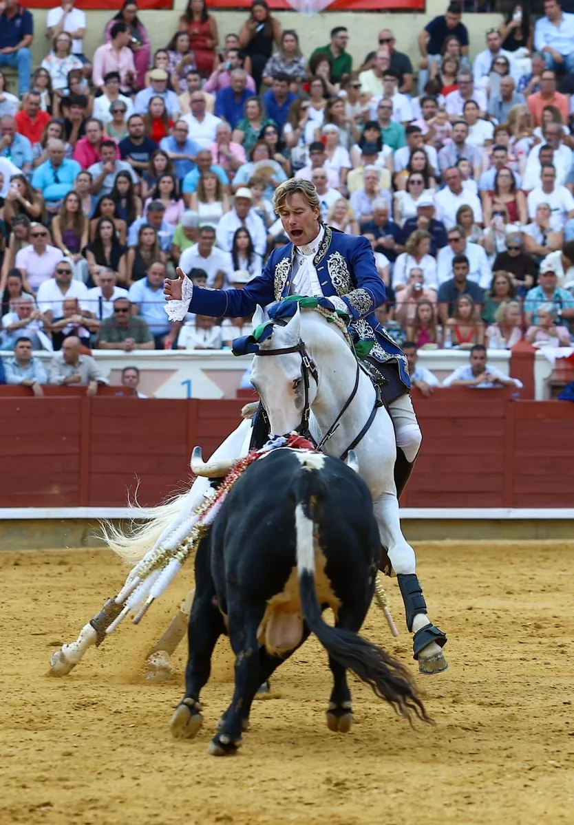 El rejoneador portugués Rui Fernandes
