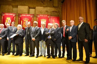 Entrega de Medalla de Oro de Salamanca a Perfumerias Avenida y Junta de Semana Santa.