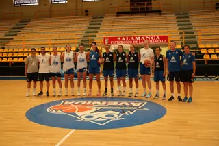 Primer entrenamiento de Perfumerías Avenida
