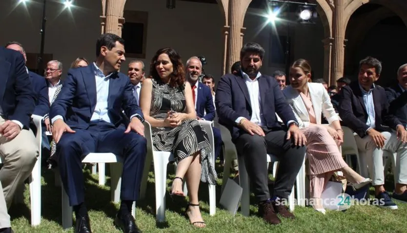 Por una EBAU única
