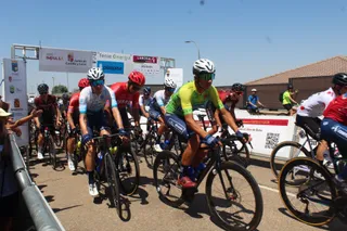 Segunda etapa de la Vuelta a Castilla y León sub23.