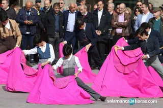 3049418