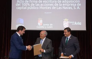 Las Navas vive un "día histórico" al recuperar todo su término municipal