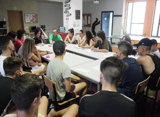 Los jóvenes de Carbajosa aprenderán este verano nociones básicas de costura