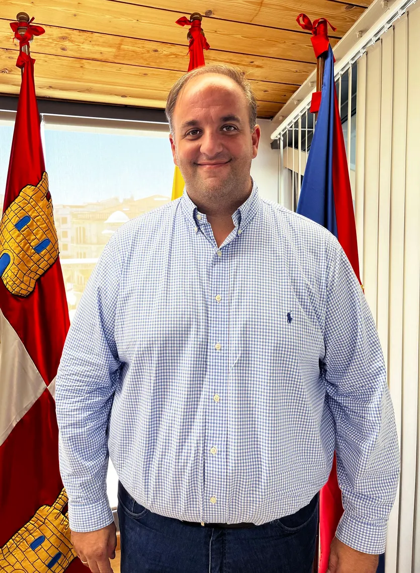 Roberto Martín, alcalde de Guijuelo