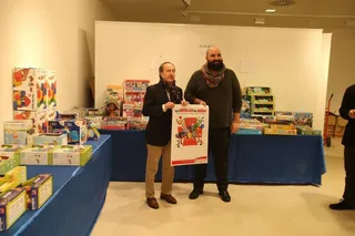 Campaña de recogida de juguetes de Cruz Roja.