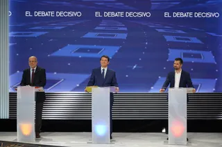 Imagen de los tres candidatos durante el debate | Agencia ICAL