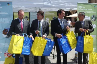 El consejero de Medio Ambiente presenta la campaña 'Reciclar es una oportunidad'
