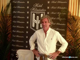 Roberto Aguirre