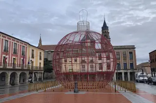 Decoración navideña en la Plaza de la Constitución de Peñaranda