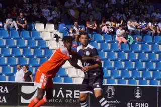 Imagen del partido entre Unionistas - Rayo Majadahonda | FOTO SALAMANCA24HORAS.COM