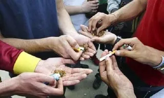 Consumo de cannabis, foto de archivo