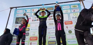 Podio Alevín masculino
