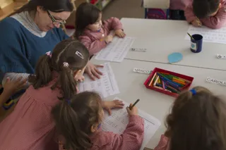 Colegio, aula, primaria, infantil, clase, niño, niña, niños, jugando, jugar