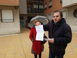 Los vecinos de las viviendas del antiguo matadero piden a la Junta que les pongan agua potable