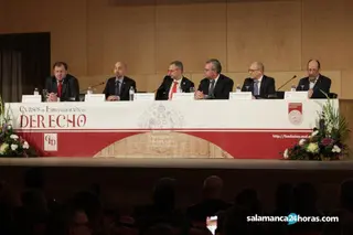 44 cursos de especialización en derecho (18)