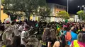 Aldeadávila se vuelca con su pregón de fiestas y el tradicional desfile de peñas 