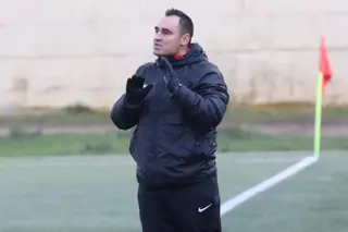 Rubén García, entrenador de la UD Santa Marta B | FOTO UD SANTA MARTA
