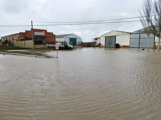 Calzada de Valdunciel inundada por borrasca Irene