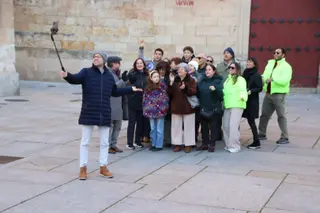Un salmantino grabará un vídeo cantando la sintonía de ‘Aída’
