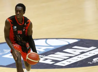 El CB Tormes pierde ante CB La Zubia y se queda sin opciones de LEB Plata
