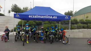 Algunos de los corredores más jóvenes de la ECS.