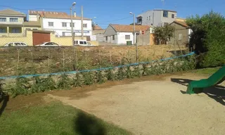 El Parque del Pozuelo ya tiene nuevos setos en la zona infantil