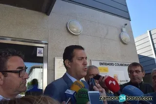 Alberto Castro confirma que, en menos de una semana, se abrirán los quirófanos del Hospital Provincial