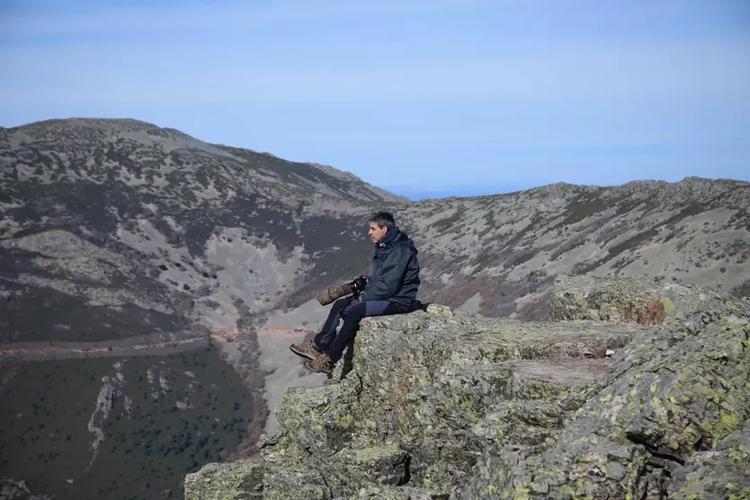 El Fotográfo Víctor Manuel Pedraz Sierra En La Peña De Francia